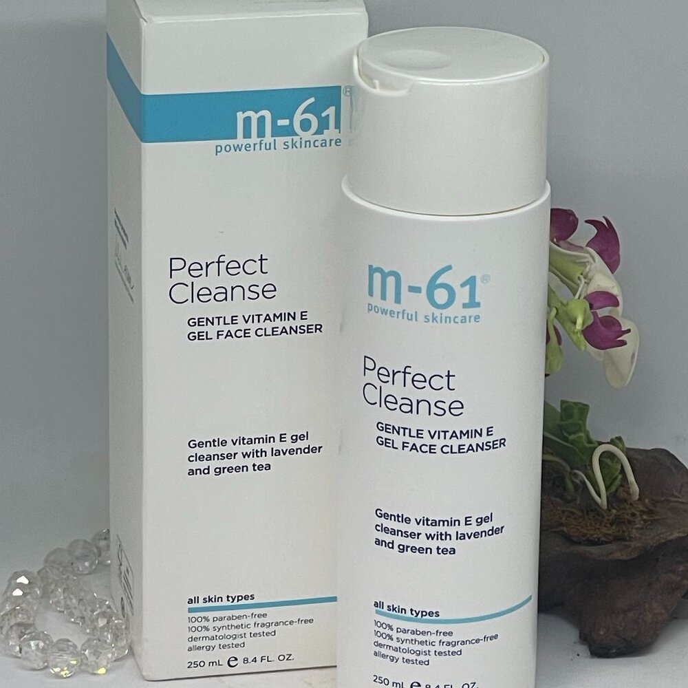 M-61 Perfect Cleanse Gentle Vitamin E Gel Face Cleanser - 8.4 fl oz - New in Box